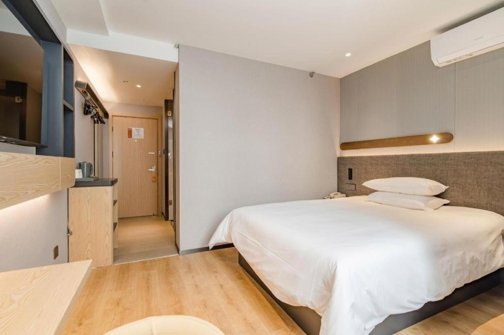 Jinjiang Inn Qingdao Development Zone Jinggangshan Rd. Buitenkant foto